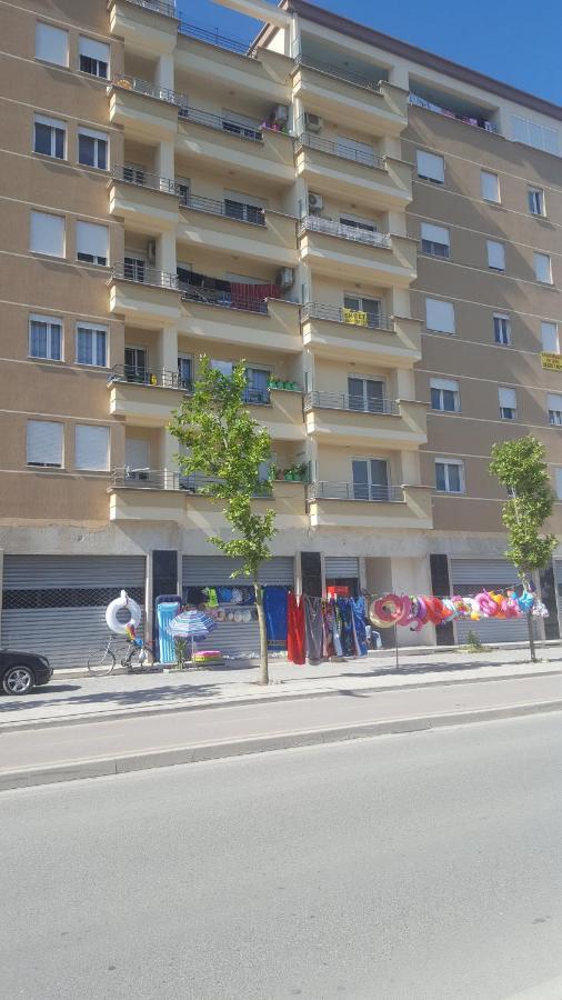 Ferienwohnung Ilarias Flat Vlorë Exterior foto